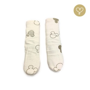 Socken mit Mäusemuster