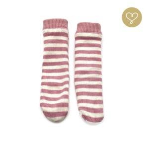 Socken mit rosa und weißen Streifen